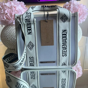 Steve Madden purse